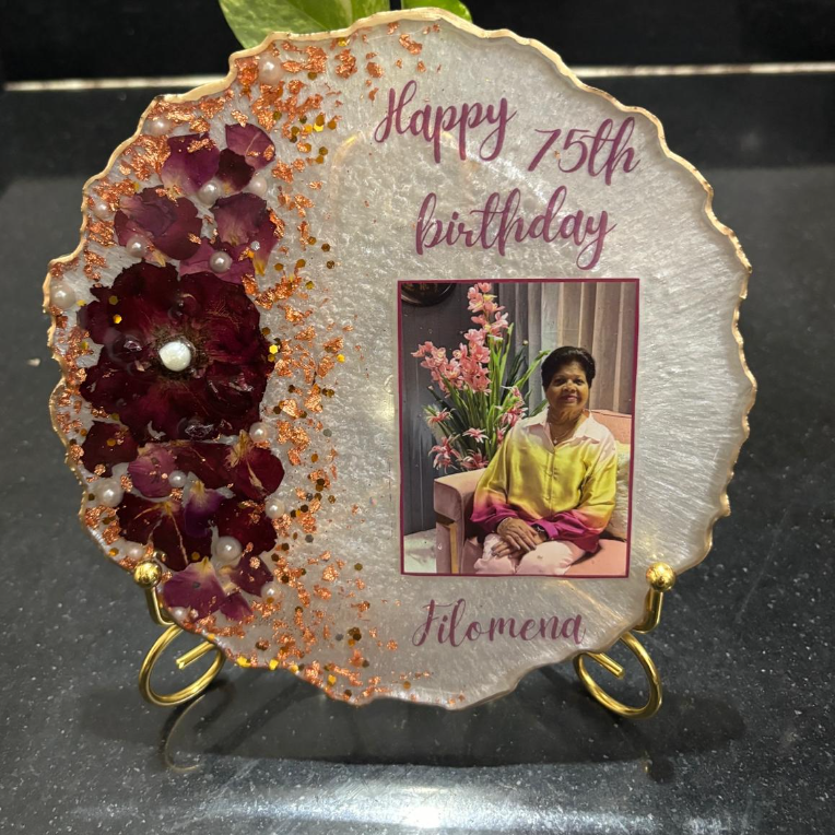 Resin Photo Frame for Home Decor Personalized Gift Customized with Your Photos &Template